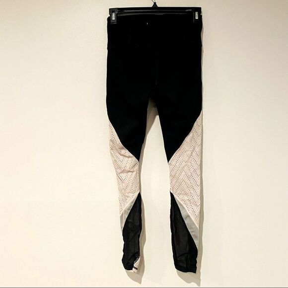 Athleta High Rise Precision Tight 7/8 Leggings Size XS - Picture 3 of 8